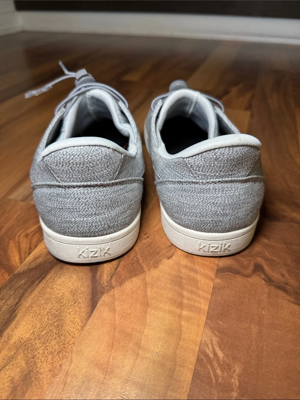 Kizik porto Men 7.5 women‘s 9 shoes sneakers hands free alloy heather coastal